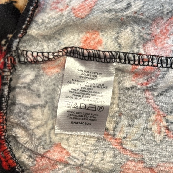 LOFT super soft colorful fall and holiday print sweater top Size M - Picture 6 of 6